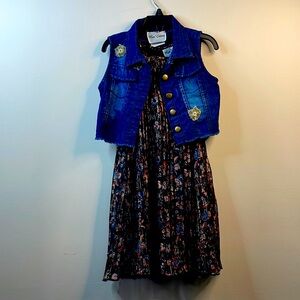 Rare Editions matching dress and vest set.  Size 5.